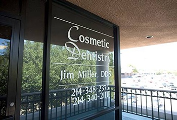 Front door of Jim Miller, DDS